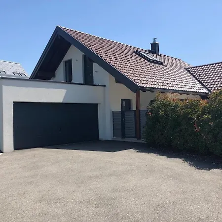 Modernes Mit Pool Naehe Woerthersee & Golfplatz