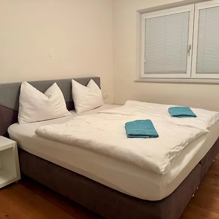 Modernes Mit Pool Naehe Woerthersee & Golfplatz