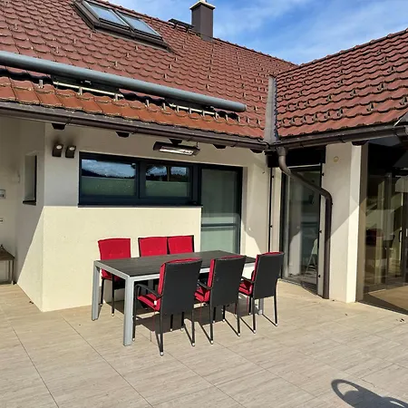 Modernes Mit Pool Naehe Woerthersee & Golfplatz * Feldkirchen In Kaernten