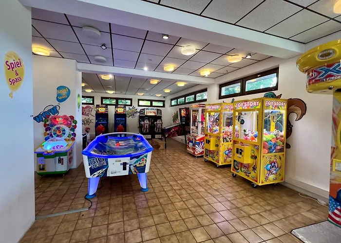 Modernes Mit Pool Naehe Woerthersee & Golfplatz Dom wakacyjny