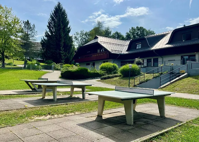 Modernes Mit Pool Naehe Woerthersee & Golfplatz * Feldkirchen in Kärnten