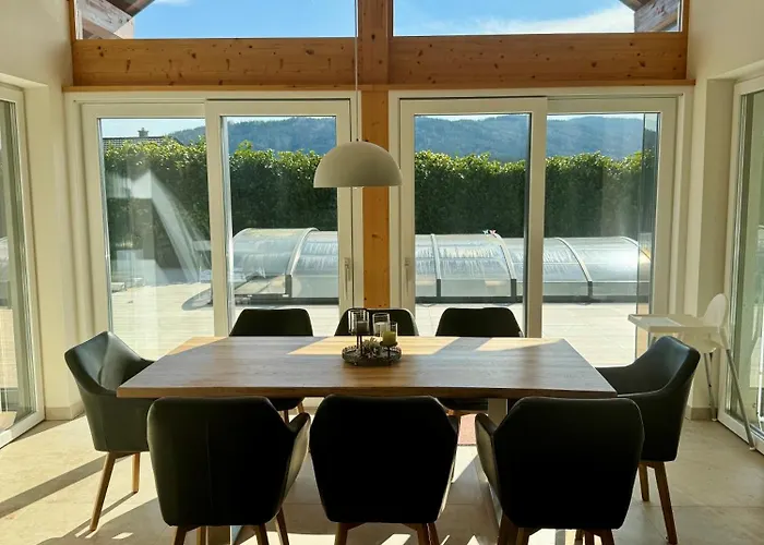 Modernes Mit Pool Naehe Woerthersee & Golfplatz Dom wakacyjny *